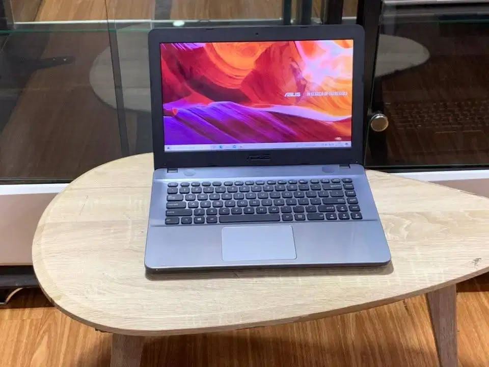 Asus X441U Intel Core I3 Gen 7 Second Cocok Desain Grafis,Coding