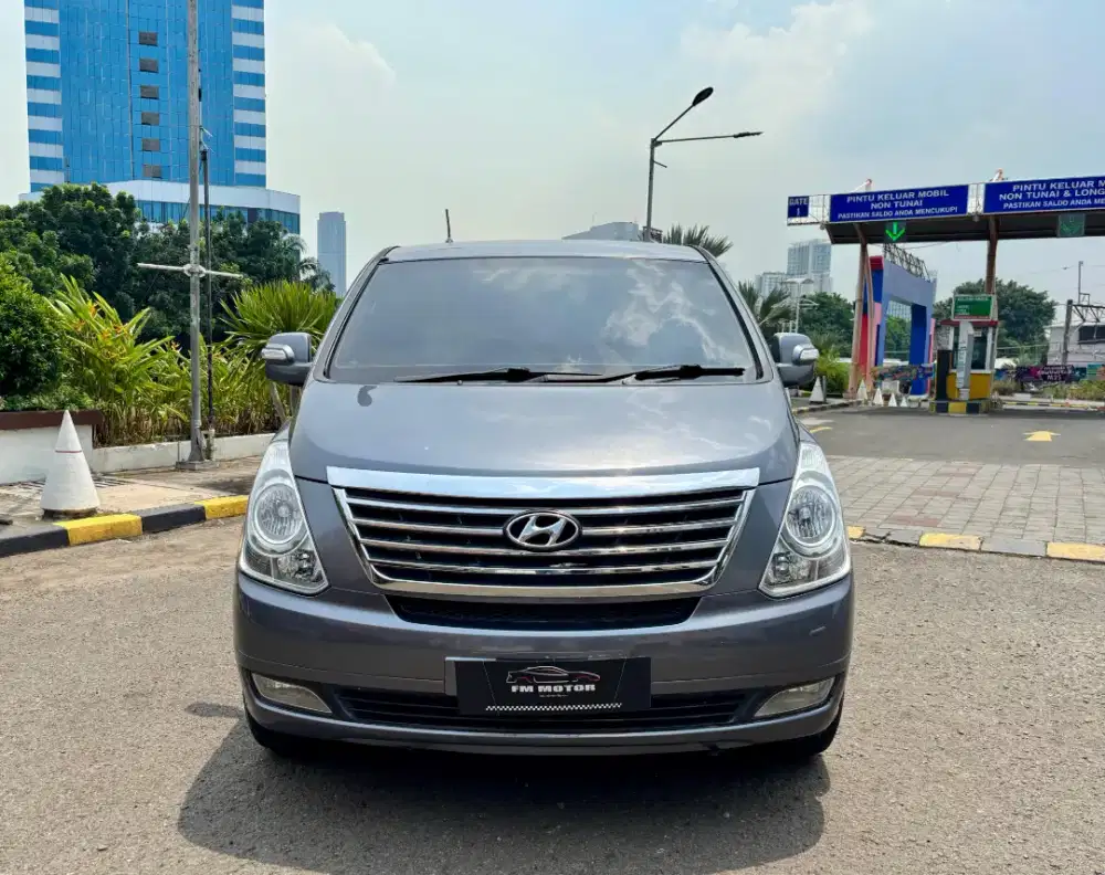 Hyundai H1 H-1 XG Diesel 2012 AT 2.5, Km 77Ribu, Pajak Panjang