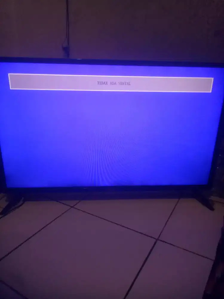 Tv led AQUa 32in