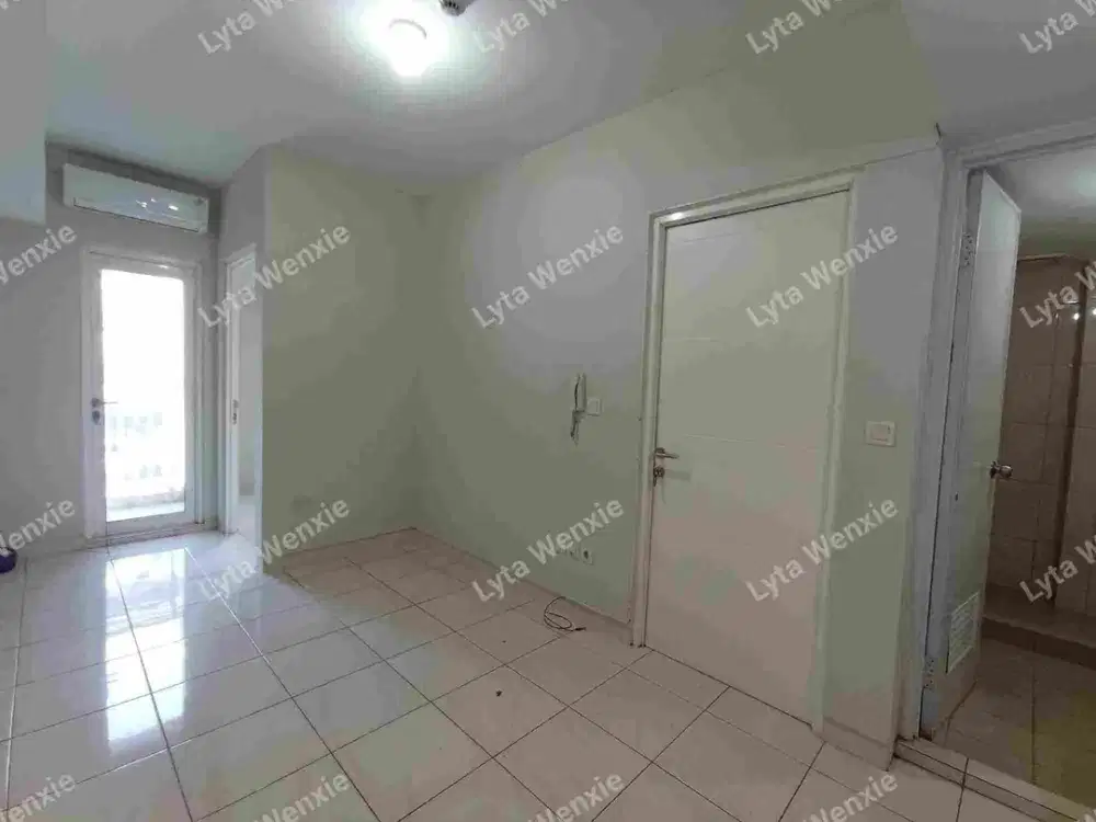 For Rent: 2 Bedrooms Unfurnished