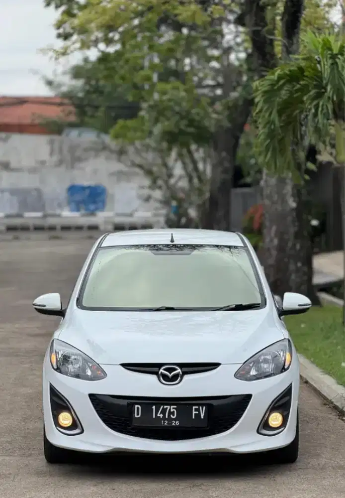 Mazda Two R Matic 2011 ANTiiKk
- KM Rendah 44rb