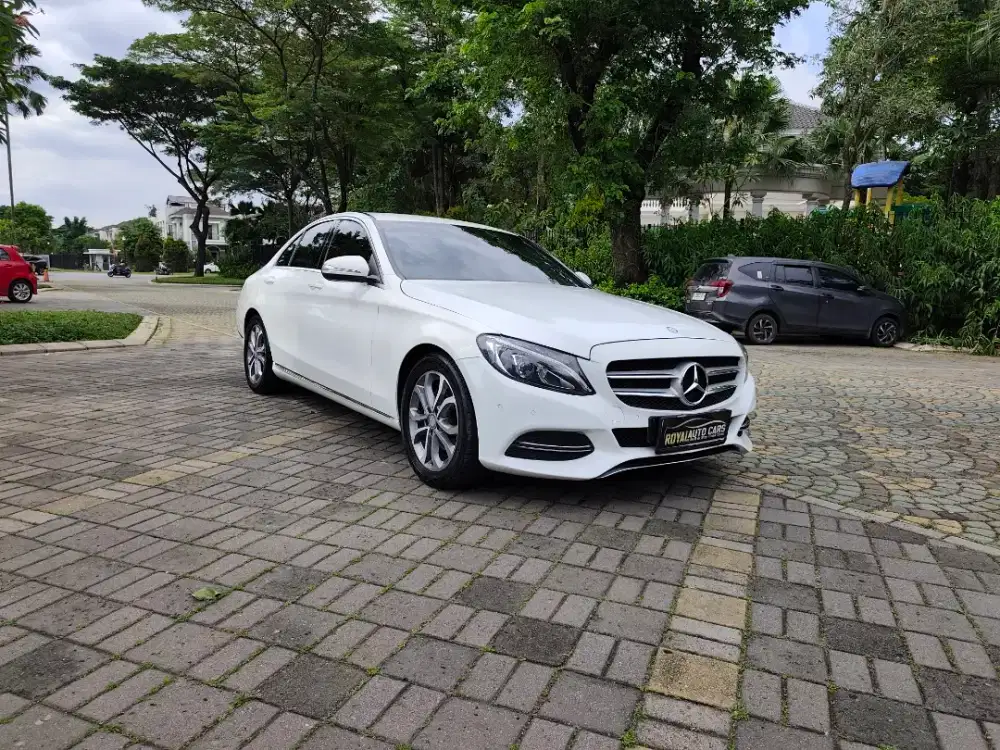 TANGAN PERTAMA PAJAK HIDUP Mercedes Benz C200 AVG W205 AT NIK 2014