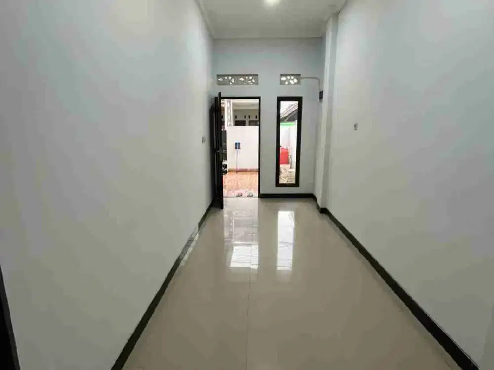 Dijual rumah 2lt siap huni di harapan indah Bekasi