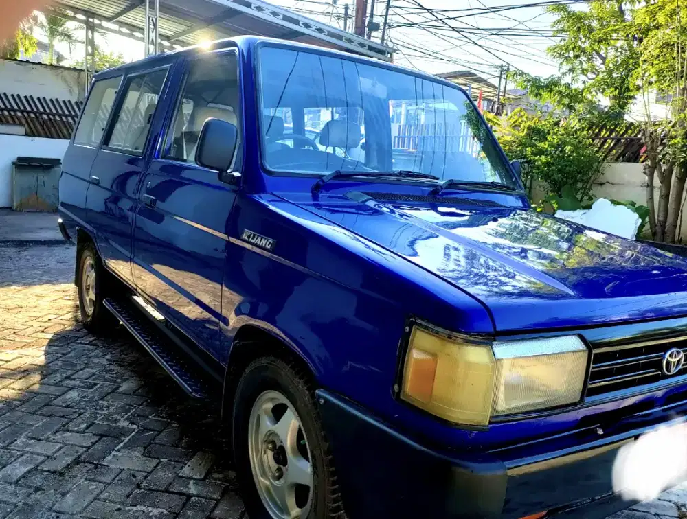 Toyota Kijang super