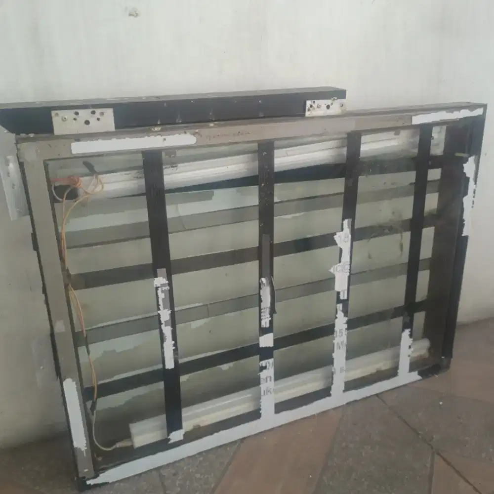 NEON BOX PAPAN NAMA USAHA