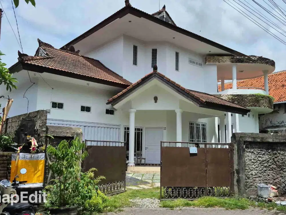 Disewakan rumah luas 2 lantai Denpasar Selatan
