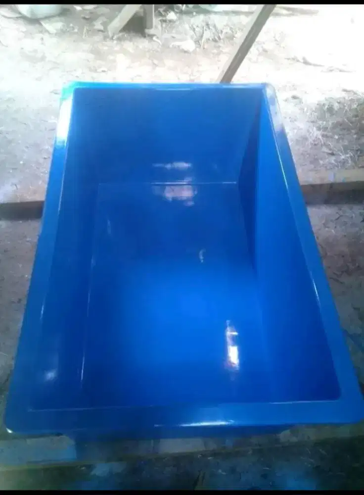 Jual bak ikan fiberglass ukuran 100x60x40