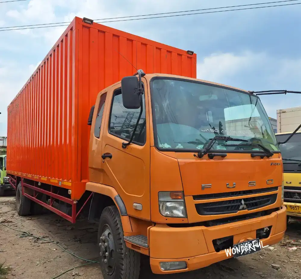 Mitsubishi Fuso Fighter FM65 SuperLong Box Besi 8.6mtr Bio Solar Turbo