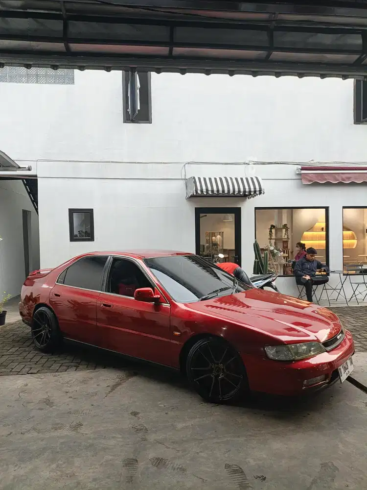 Honda Accord 1994 Bensin