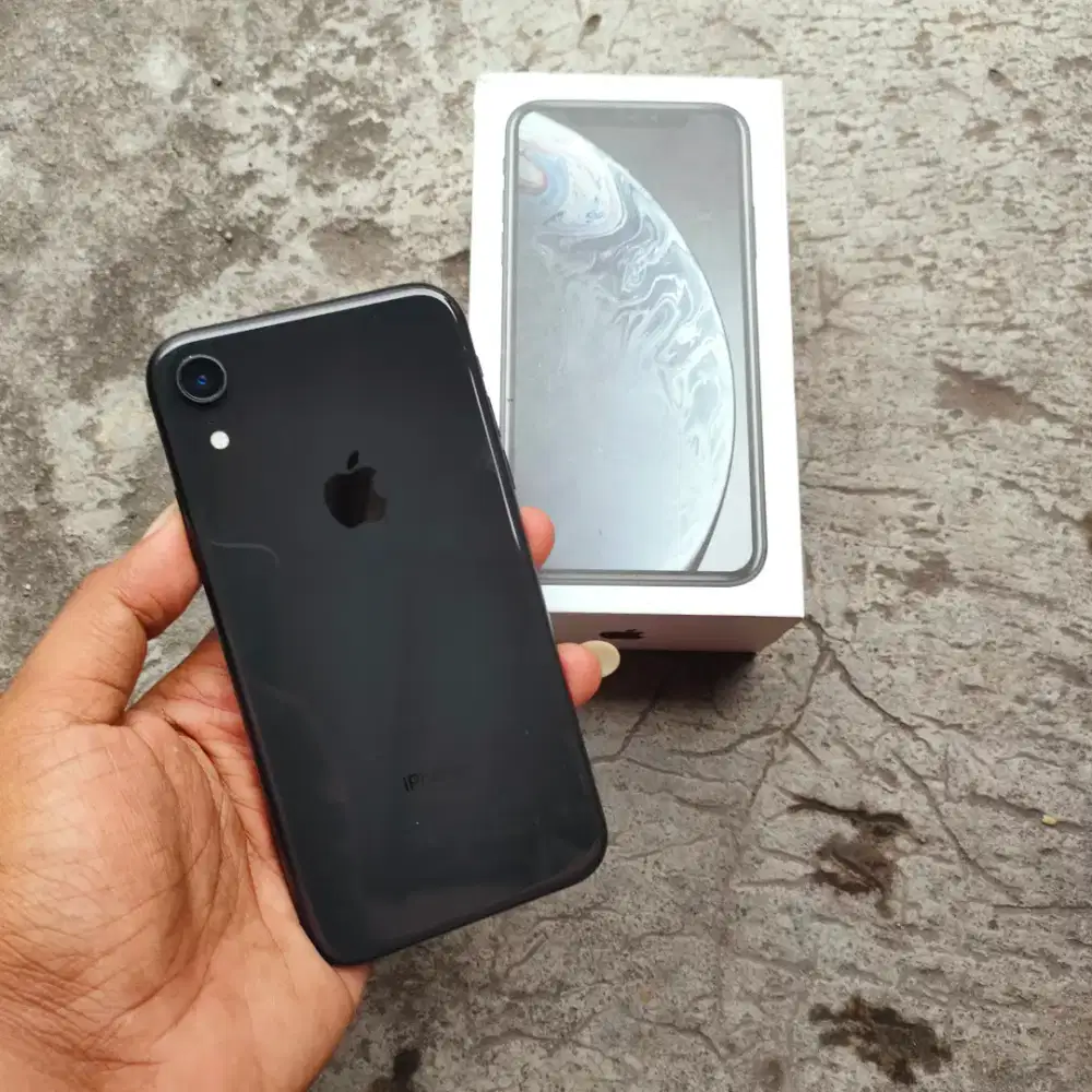 iphone xr 64 GB lengkap