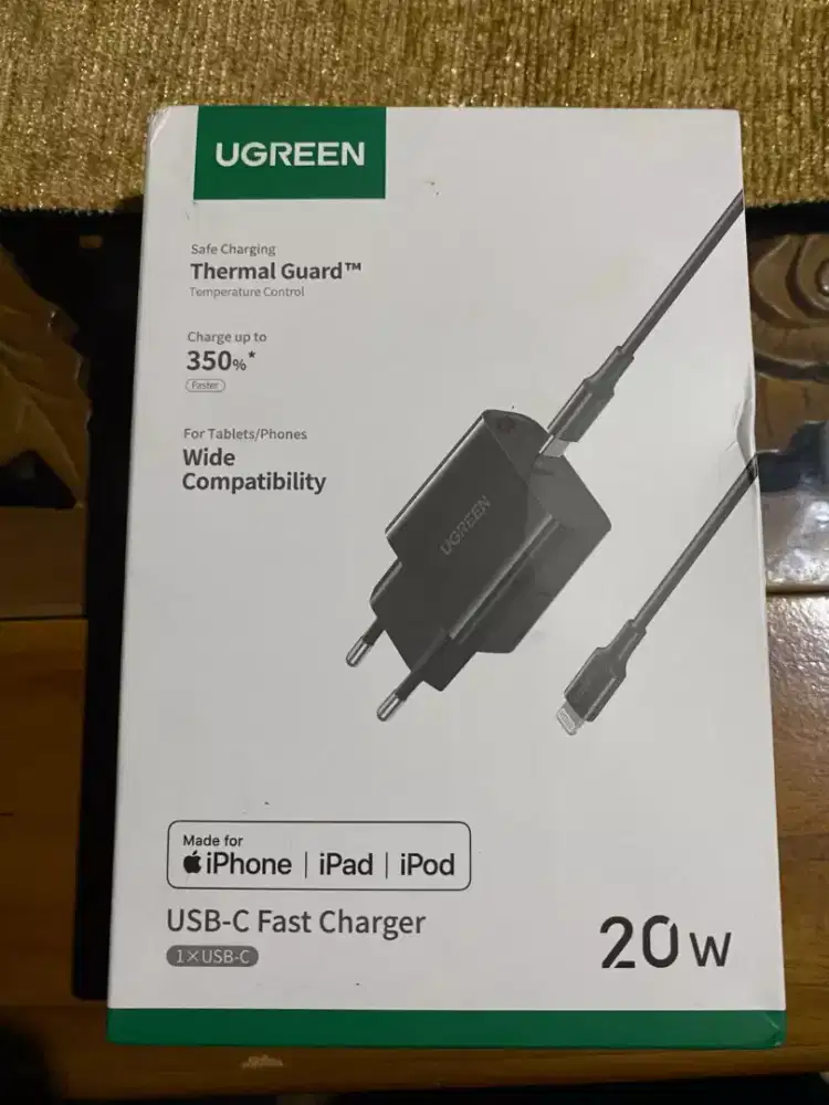 UGREEN CHARGER FOR APPLE