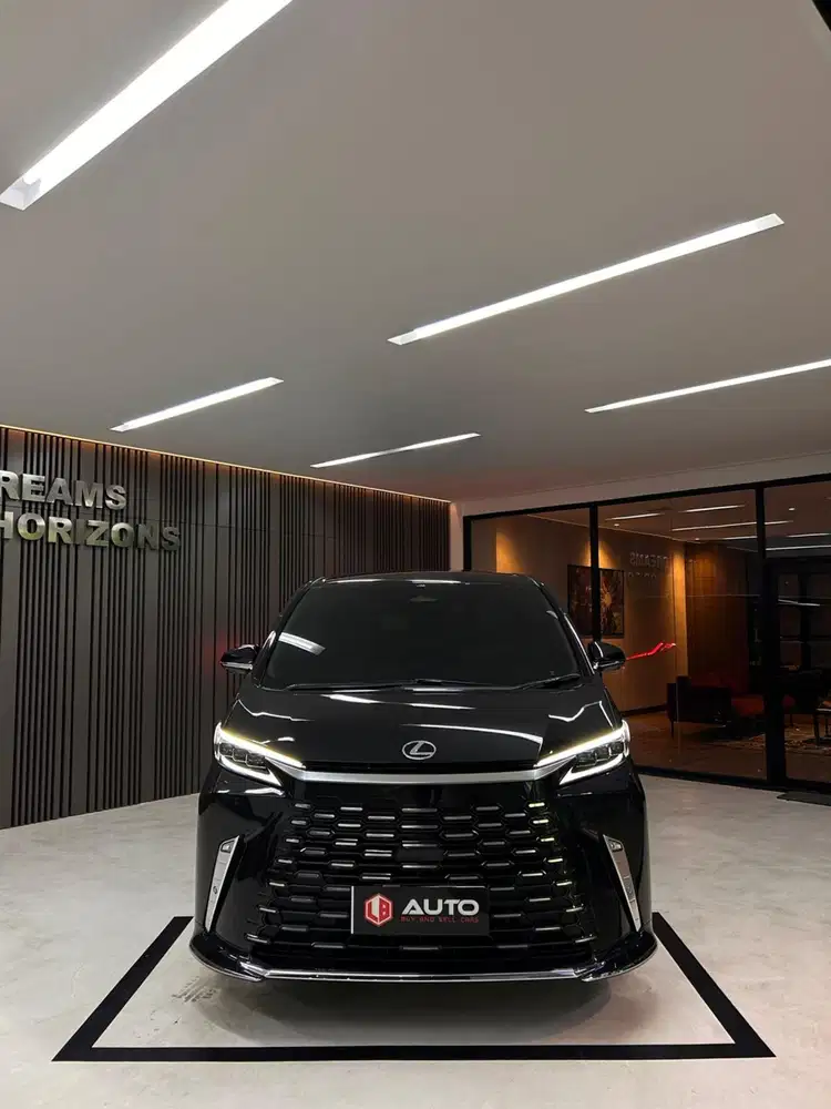Lexus LM350 Hybrid LM350H VIP AT 2025 Hitam Km4rb B1288SIU Nik 2024