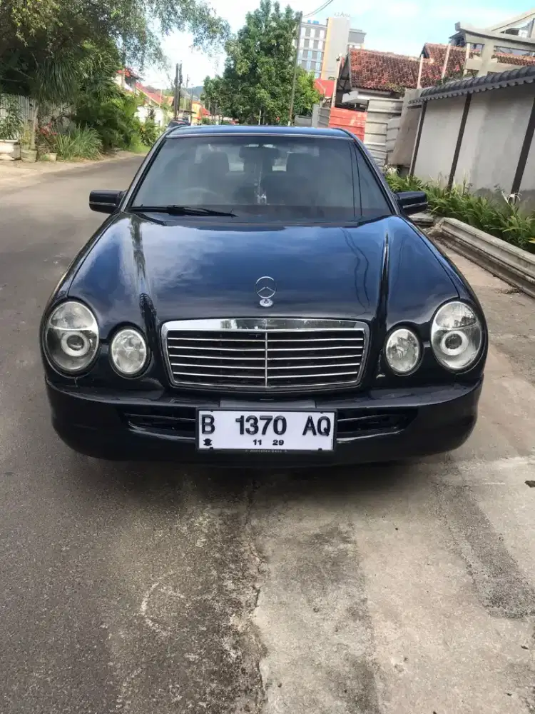 Mercedesbenz E230 Manual Ganteng