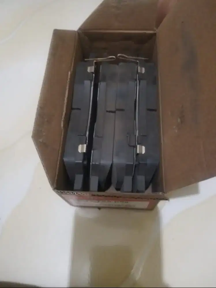 Kanvas rem depan Honda BR-V