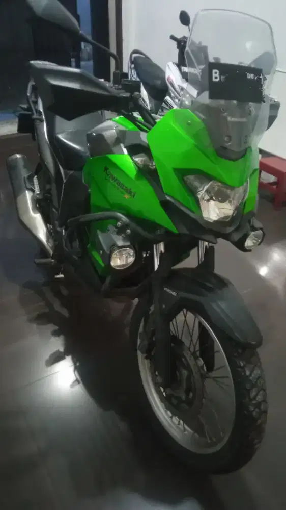 Versys pajak idup murah di Cimone