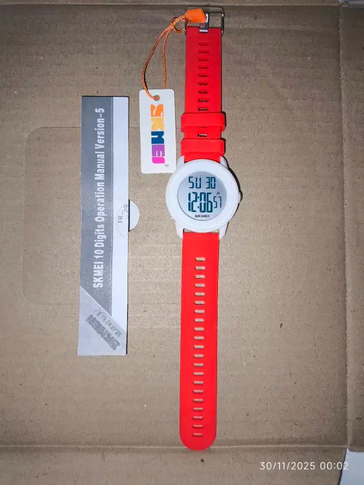 Jam tangan skmei