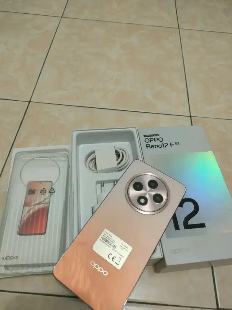 OPPO RENO 12 F 12/256 GB