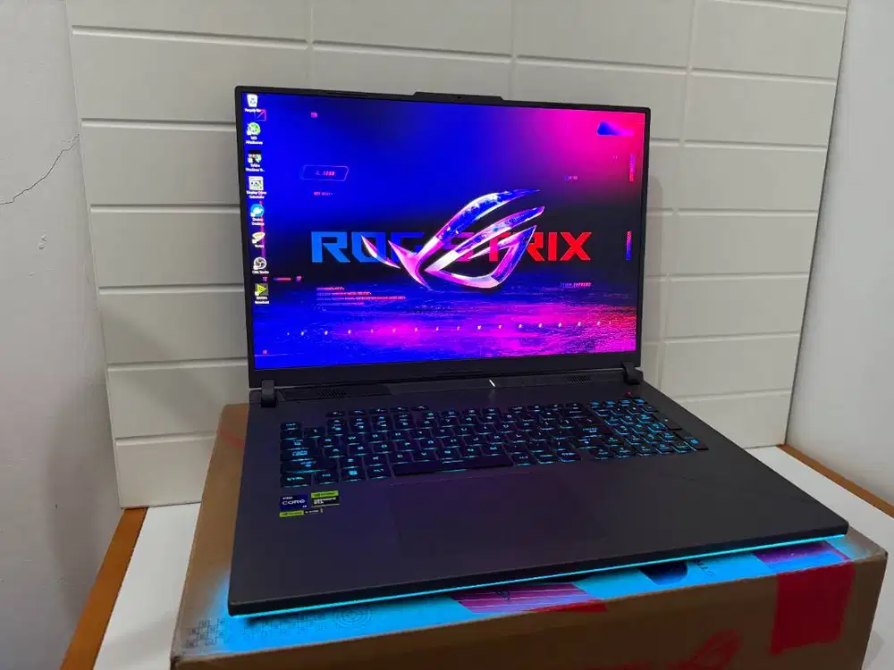 Asus ROG G18 G834JZR i9 14900HX RTX4080