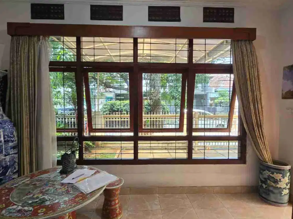 Dijual Rumah Terawat Strategis dan di Lokasi Premium Sayap Riau, Bandung
