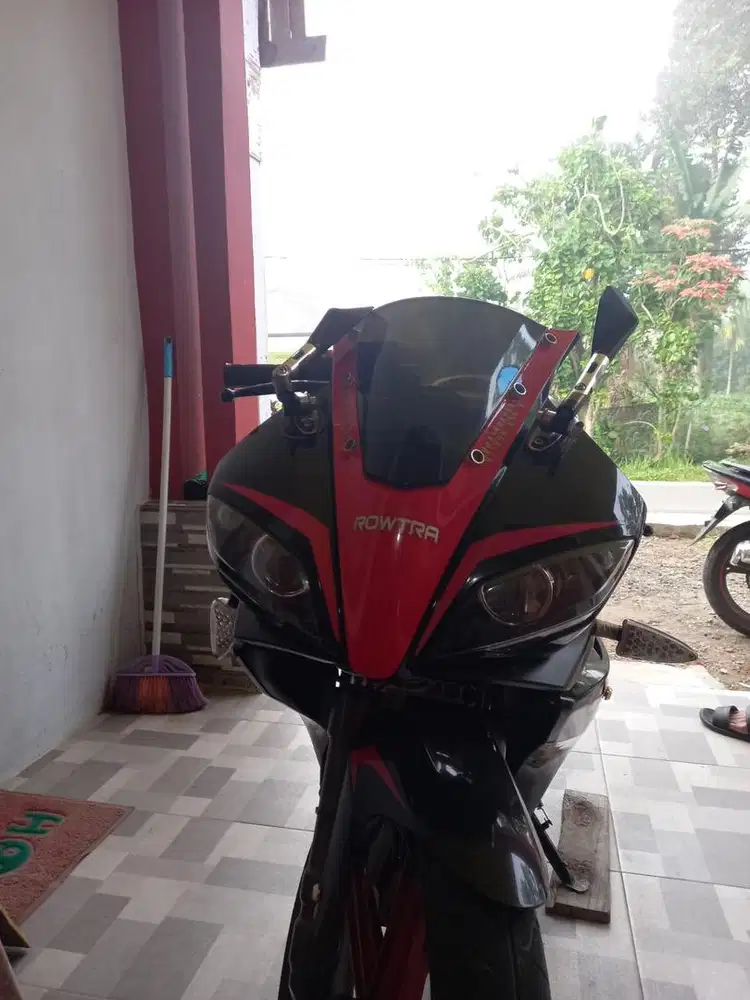 Minerva RX150cc warna hitam