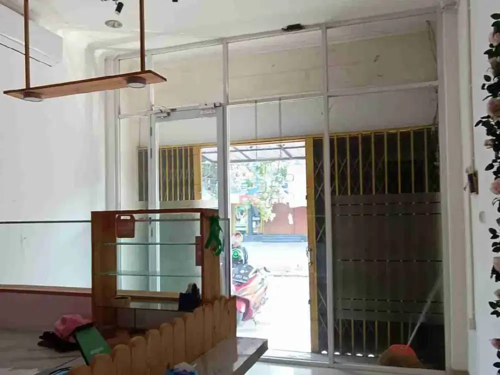 JUAL CEPAT RUKO KELAPA CENGKIR RAYA RAPIH SIAP PAKAI 3 LANTAI