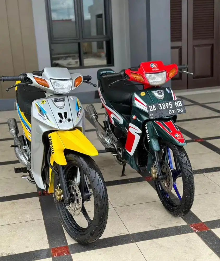 YAMAHA FIZR LIMITED EDITION CALTEX FULLCLUTH F1ZR