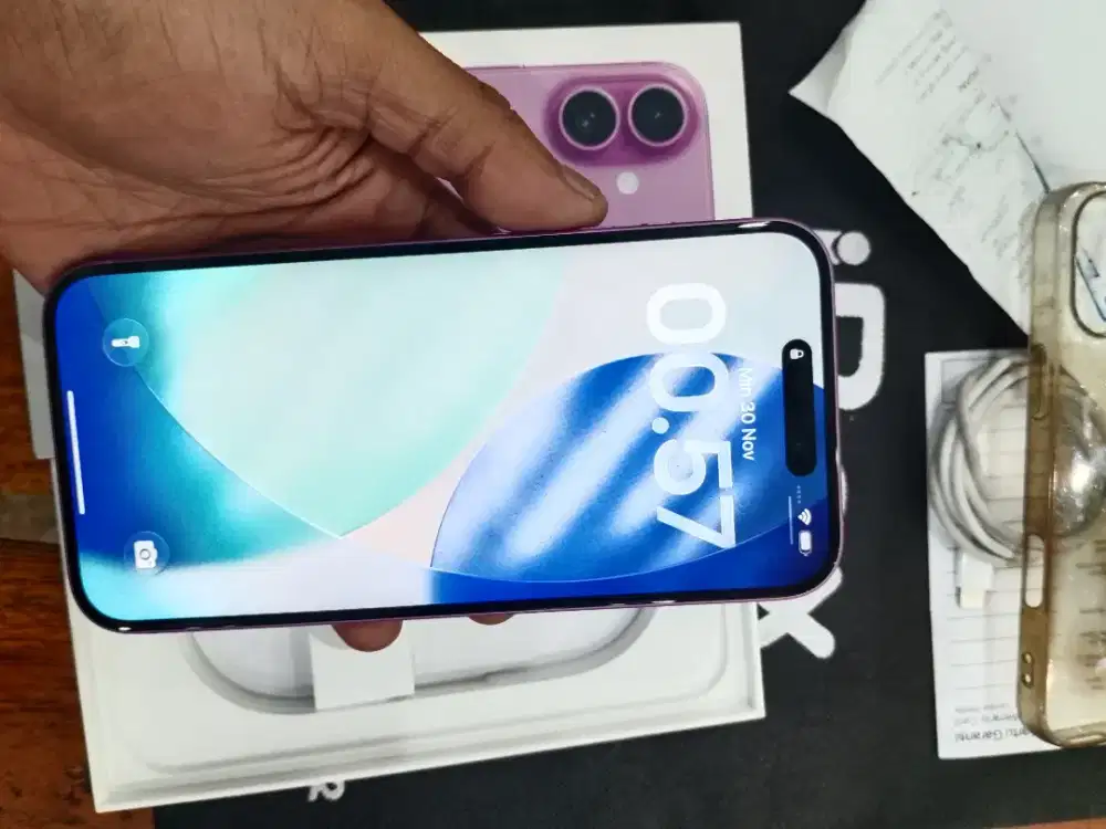 Iphone 16 Plus Pink 256GB iBox Garansi On 14/06/26