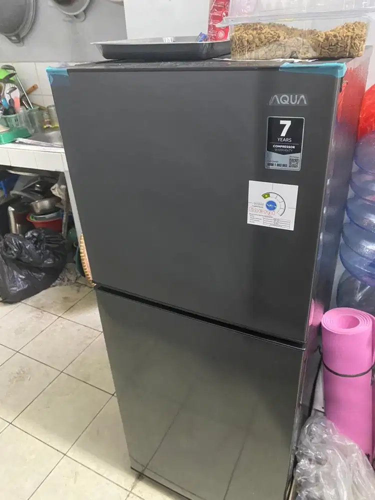 kulkas aqua freezer 2 pintu