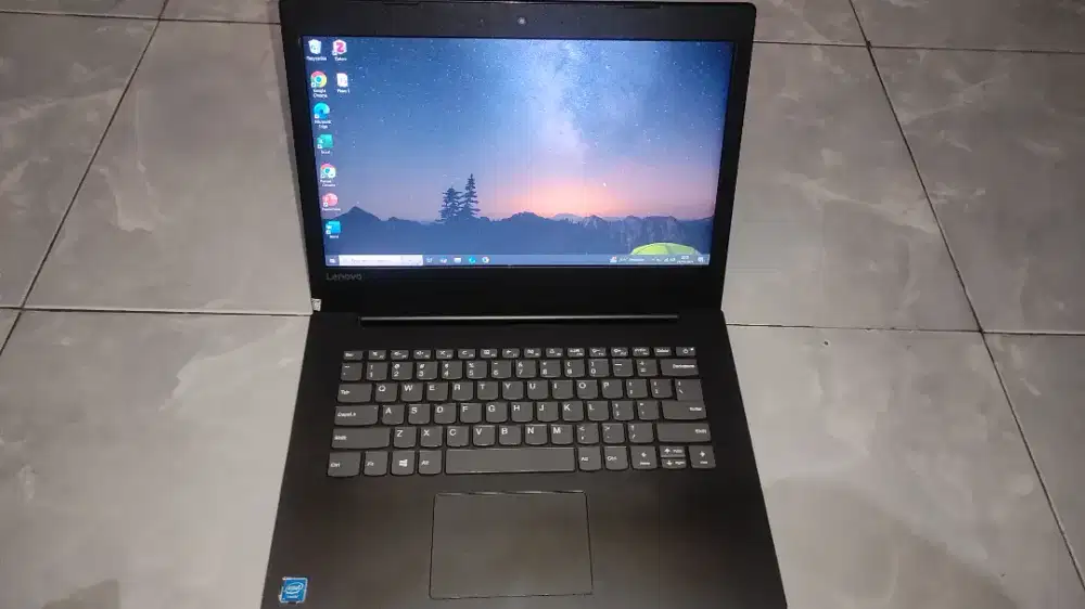 Laptop Lenovo 14 Slim Normal & Mulus Siap Pakai Segel