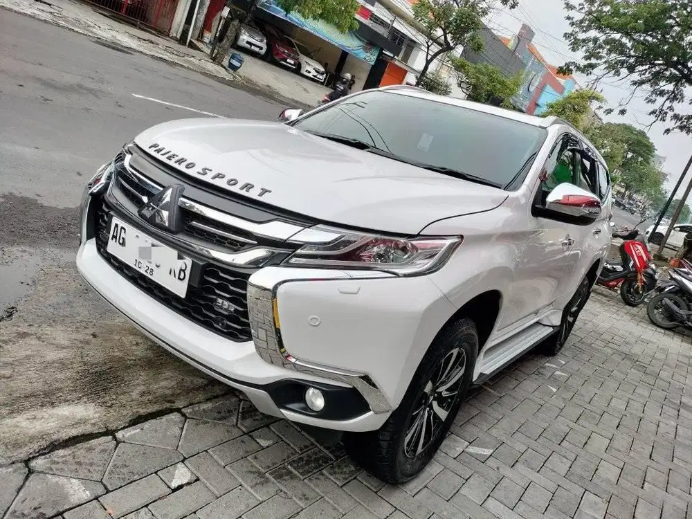 Mitsubishi Pajero Dakar 2.4 Diesel Matic/At 2018 Sangat Bagus Terawat