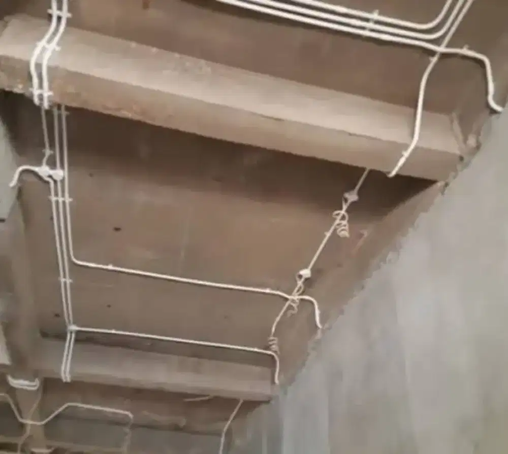 Tukang listrik panggilan