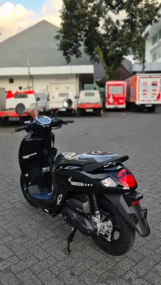 HONDA SCOOPY FASHION BLACK