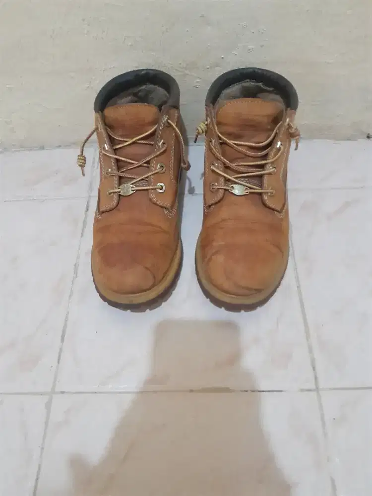 Sepatu timberland waterproof