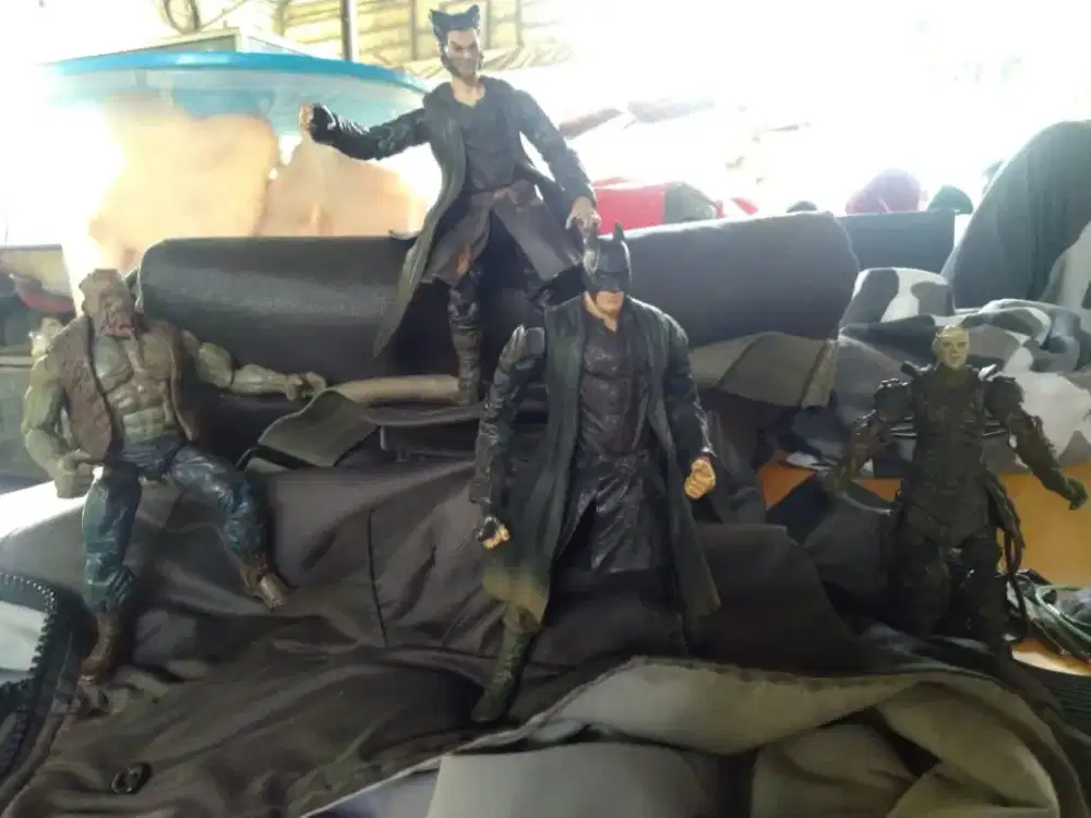 Action Figure, Batman, Wolfrine, zombie, Boogieman dll