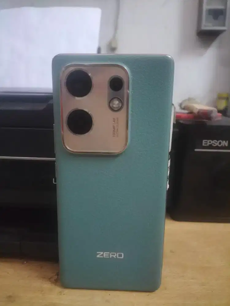 Infinix zero 30 8/256gb NFC