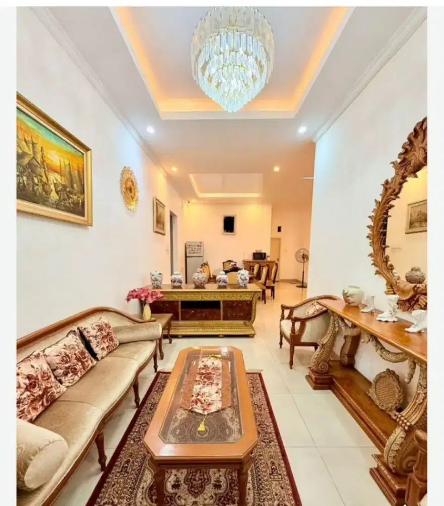 Jual Cepat Rumah Hook  Mewah 2 Lt
Grand Galaxy Bekasi Selatan