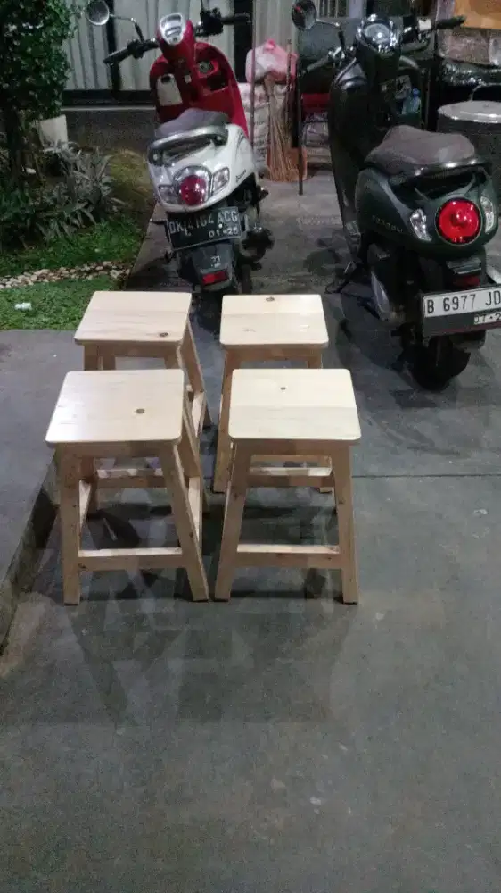 Kursi bakso atau kursi serka