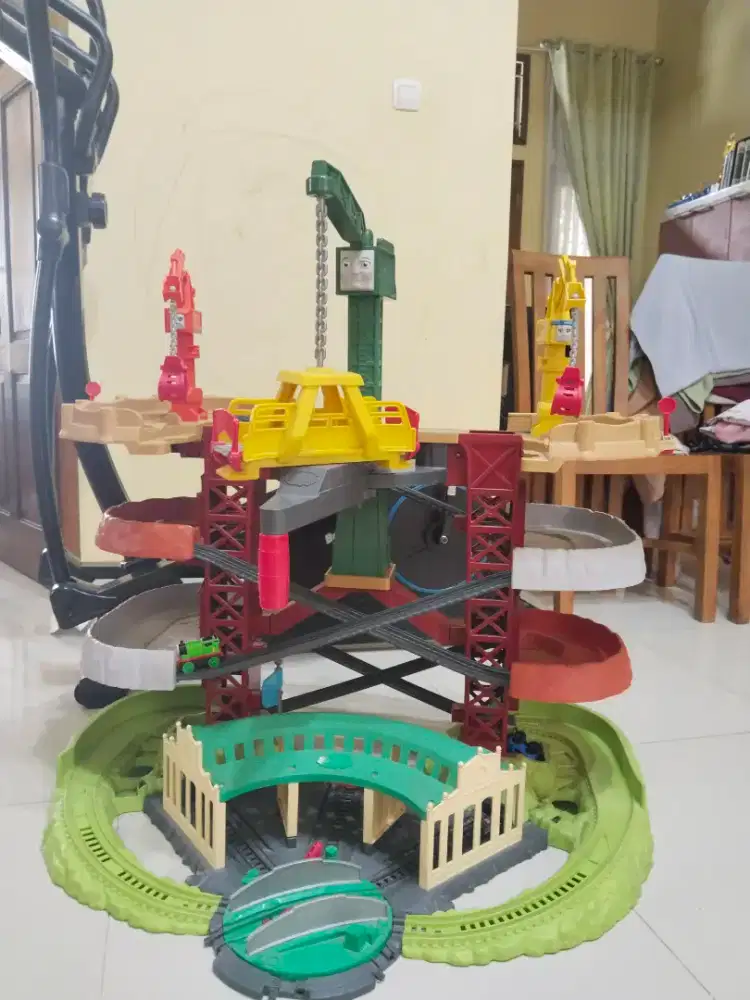 Mainan Thomas and friends