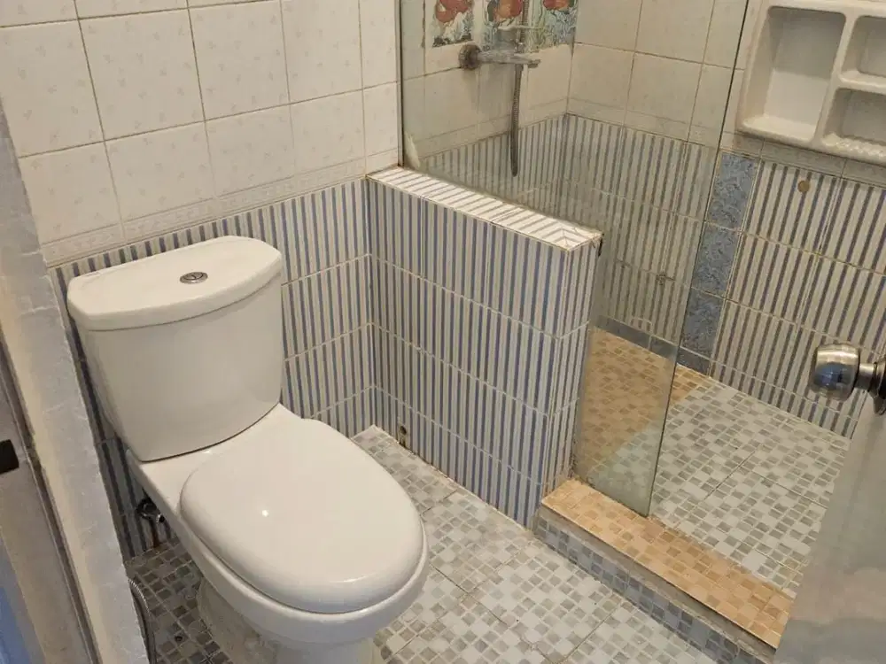 Di Jual rumah di Gading Nirwana