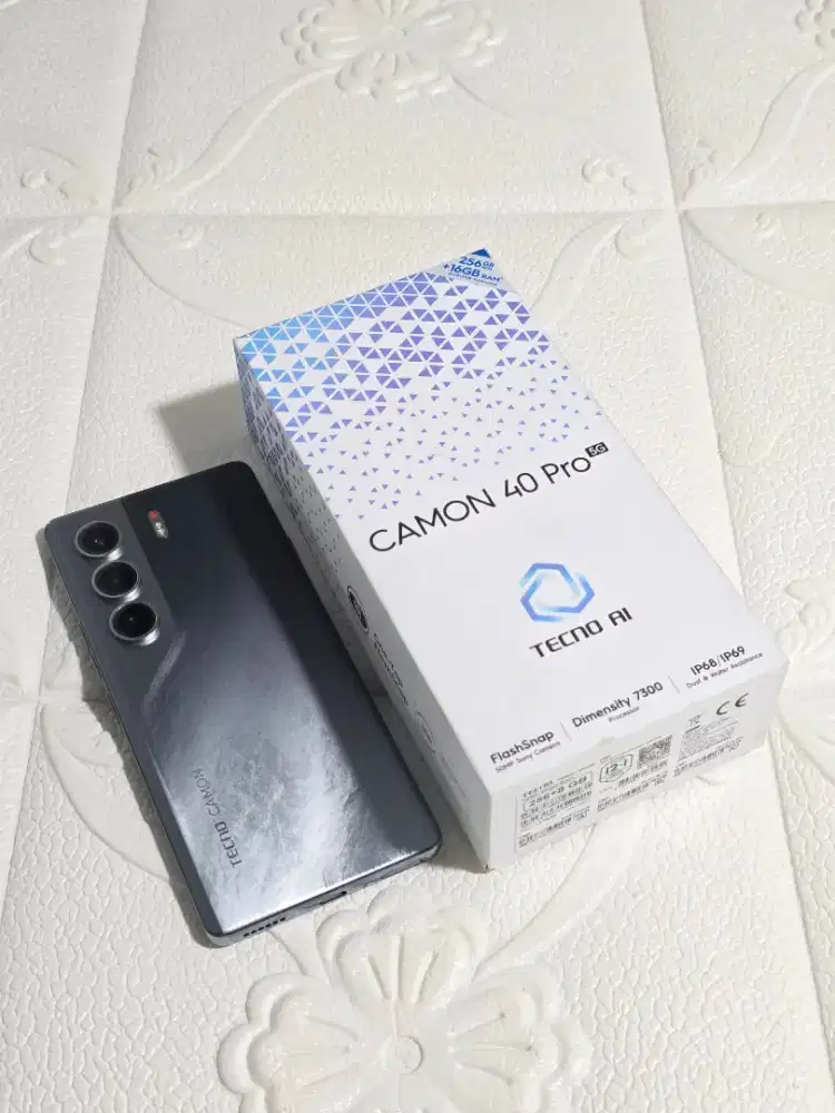 Tecno Camon 40 Pro 8/256 Gb