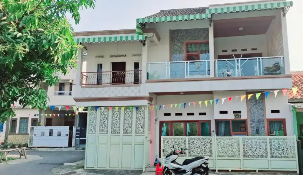 Rumah di jual 2 lantai