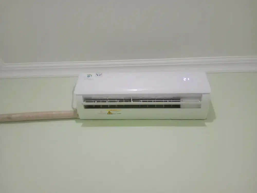 AC merk TCL fullset kartu garansi + dus