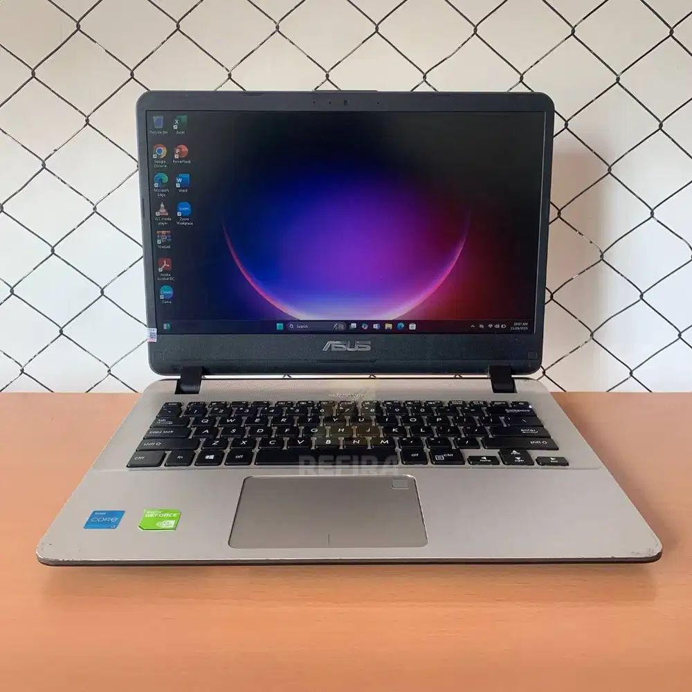 ASUS Vivobook X407UF / i3-7020U / 8GB / SSD 512GB / NVDIA GeForce MX 1