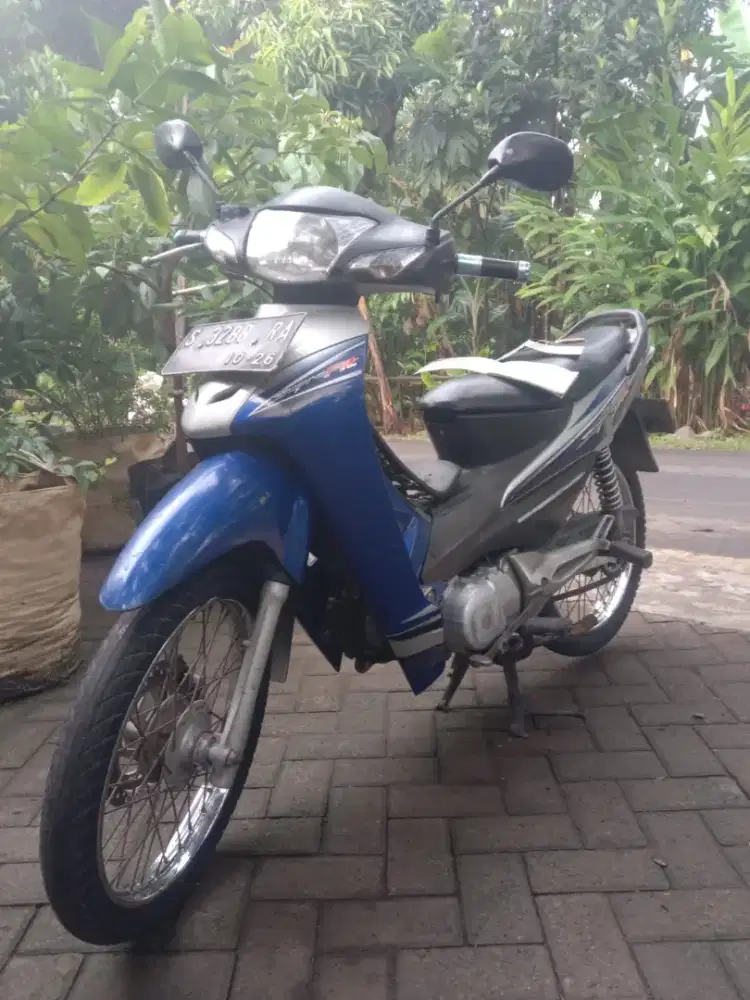Dijual honda supra fit 2007