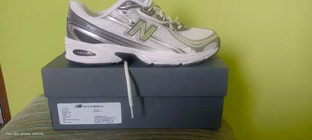 Sepatu New Balance
