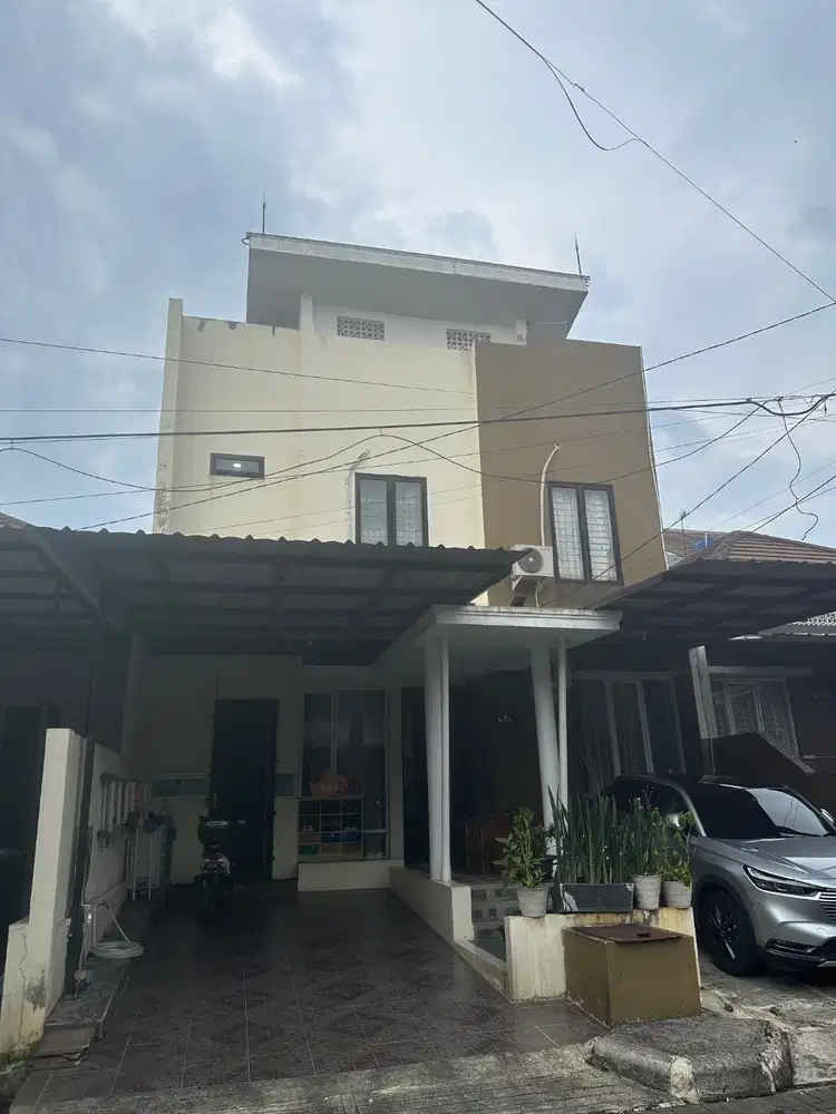 Dijual Rumah Dekat Tol JORR Sentul