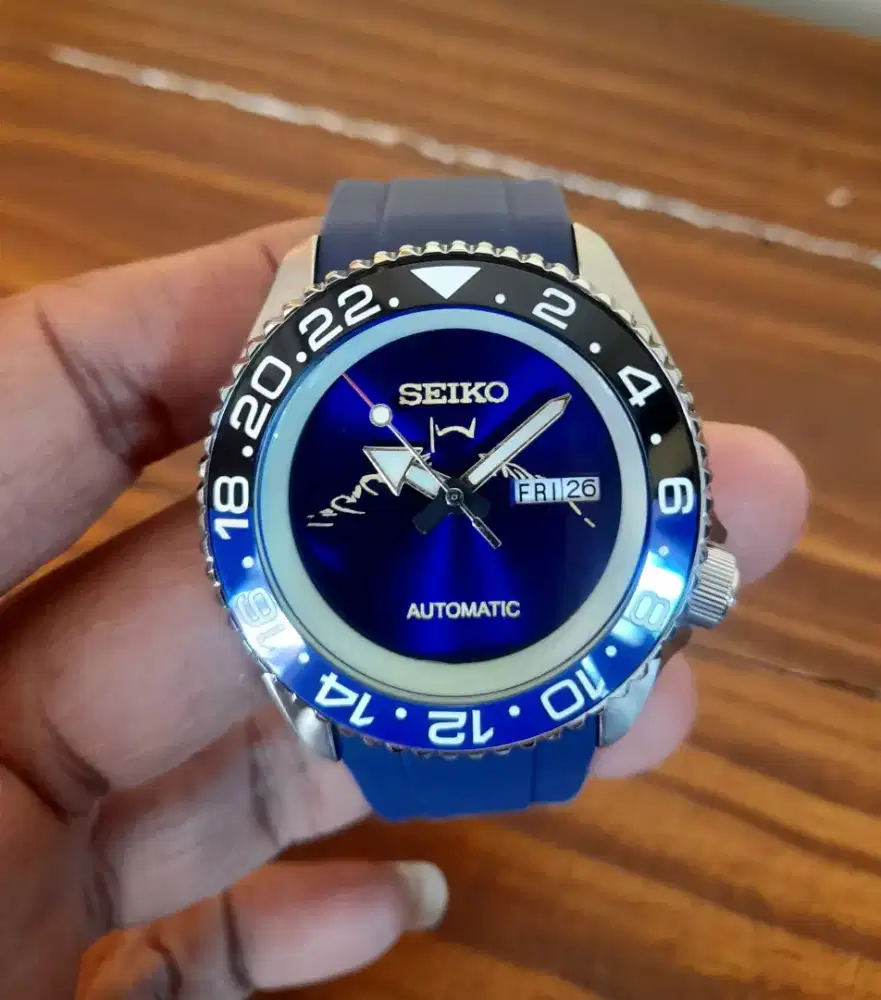 Seiko mod batman automatic nh36 movement