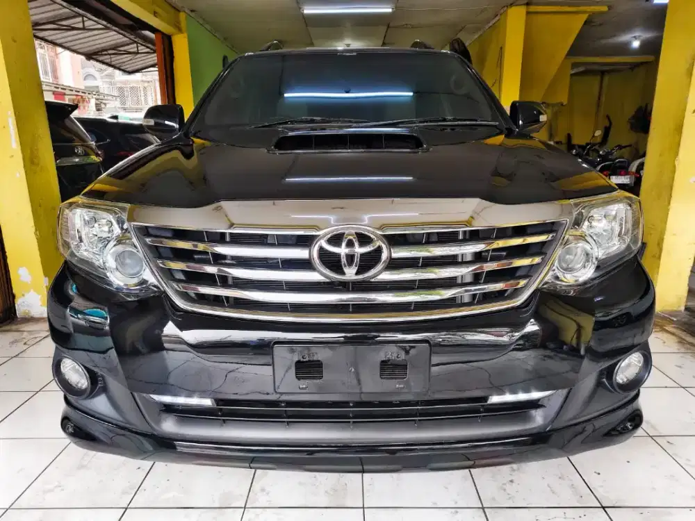 TOYOTA FORTUNER 2.5 G VNT TURBO AT 2014 MATIC LIKE NEW