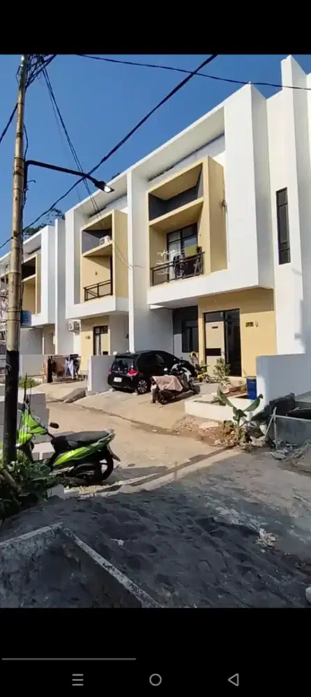 Rumah dua lantai harga murah lokasi perbukitan depok