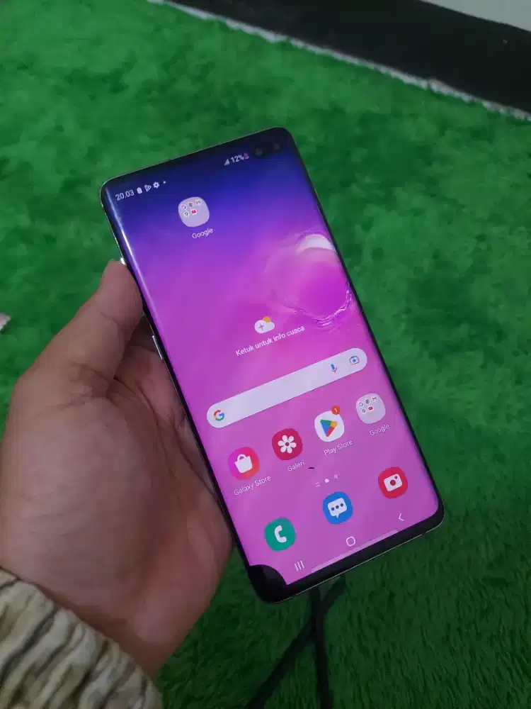 Samasung S10+ 8/128 Sein mlusss, tompel kcil manja hhe